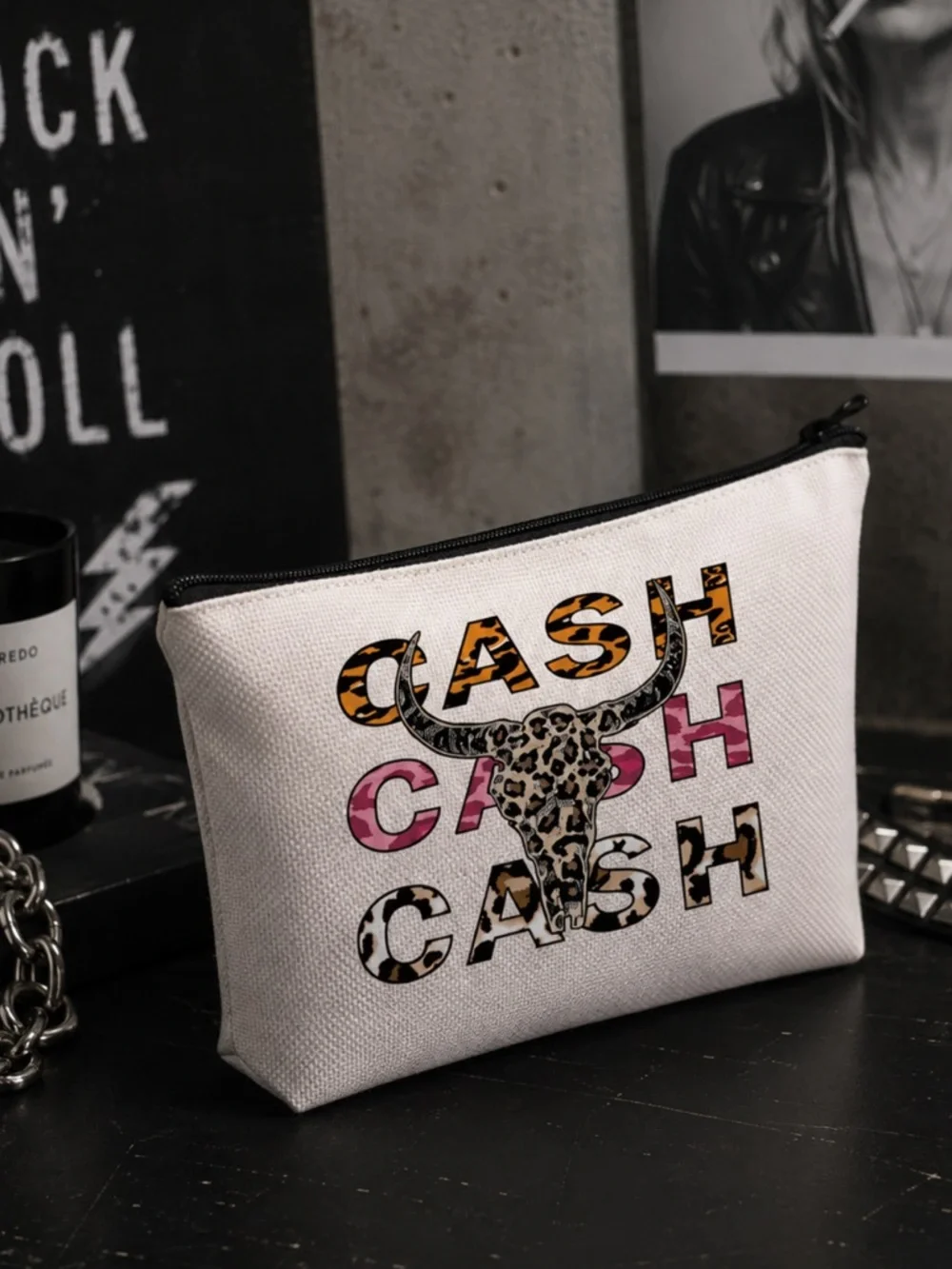 NWT- CASH Cosmetic Bag